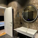 Zeitloser Luxus Am Wasserschloss * Neukirchen (Erzgebirgskreis)